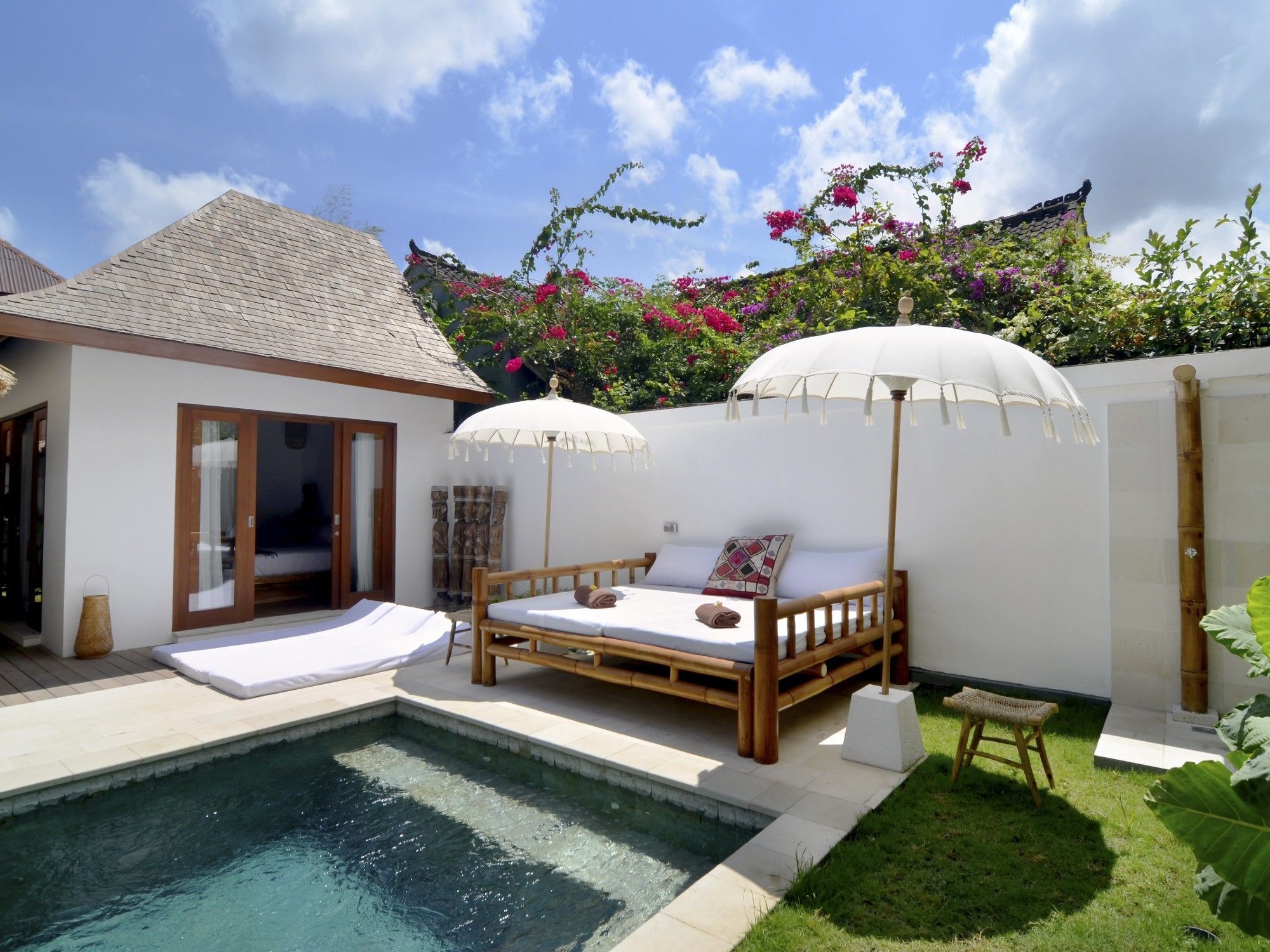 Villa Waterlily